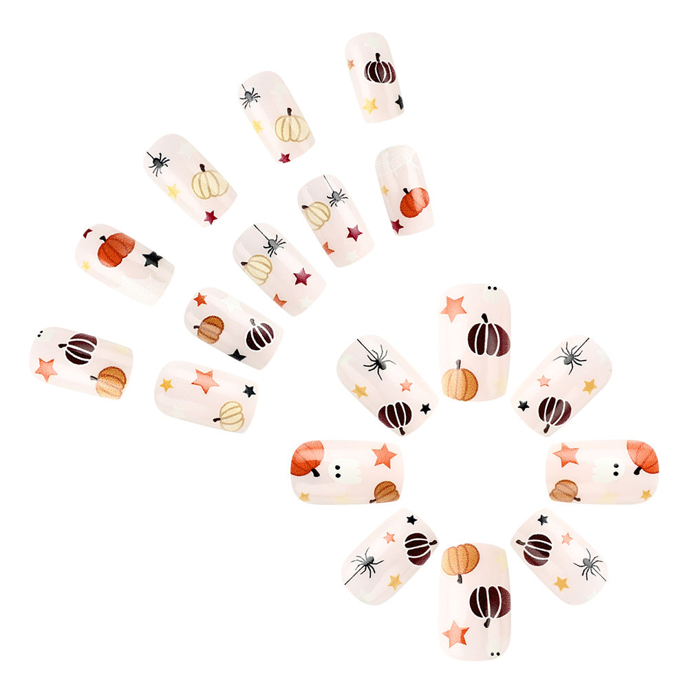 Halloween-Themed Nail Art Kalsten