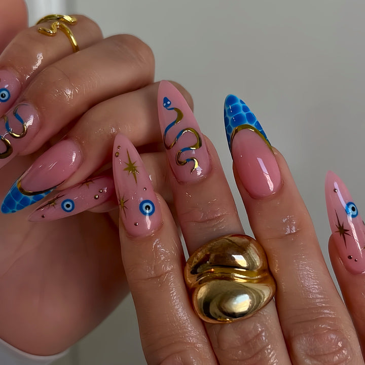 Fantasy-Themed Stiletto Press-On Nail Art Kalsten