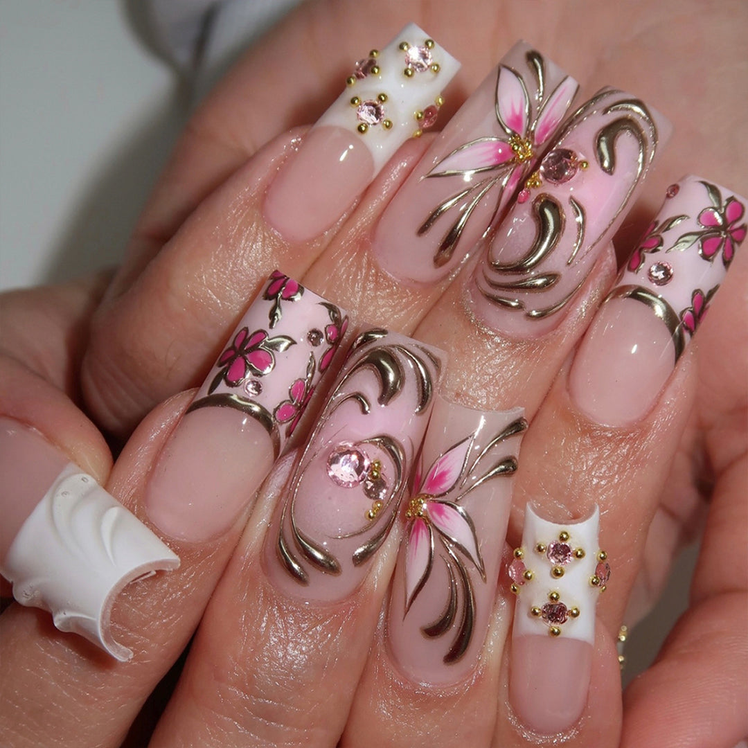 Premium Artificial Nails with Floral Decorations Kalsten
