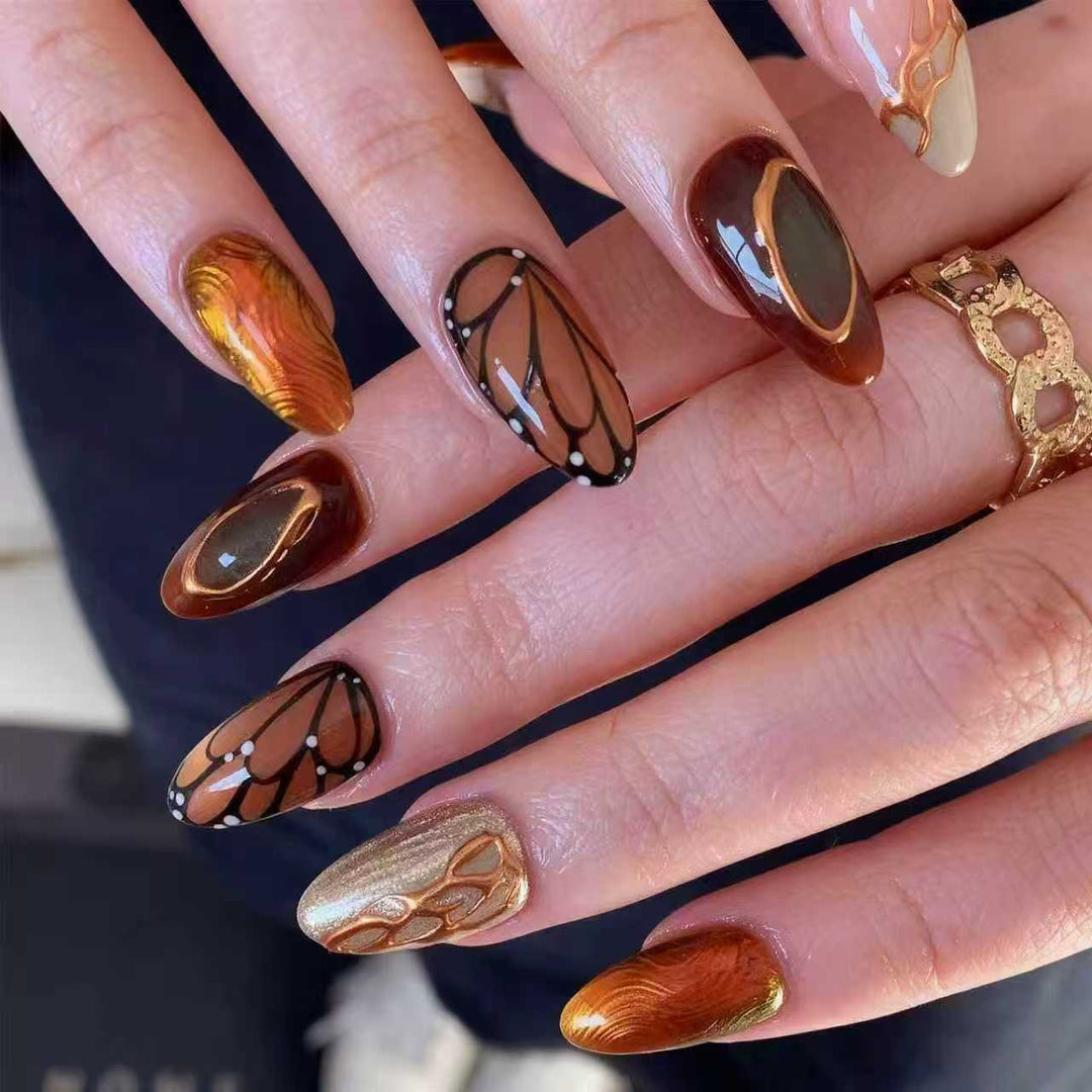 Creative nail design with artistic decorations Kalsten