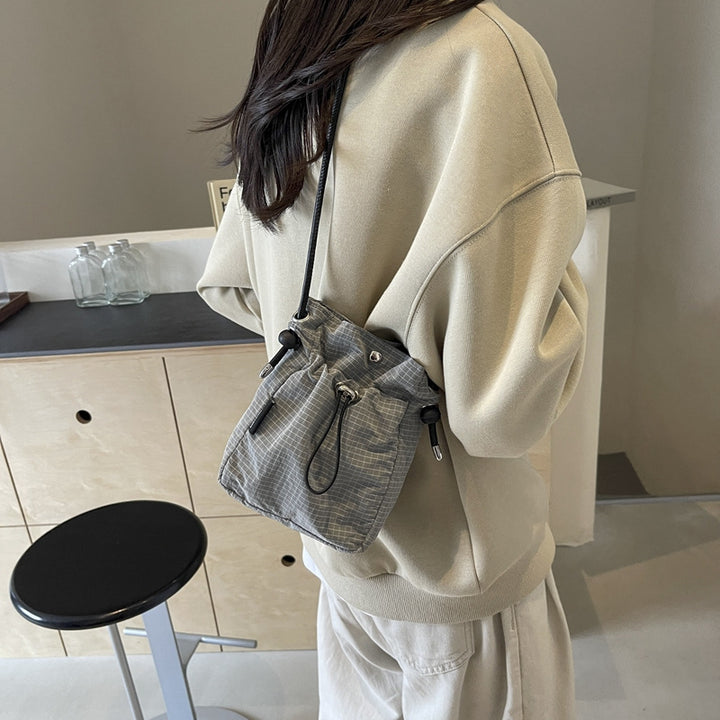 Practical shoulder bag with adjustable carrying system Kalsten