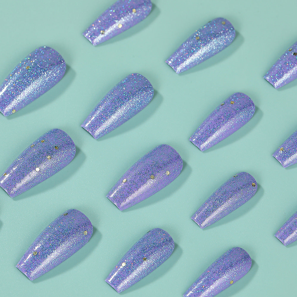 Glittering artificial nails in an elegant color scheme Kalsten