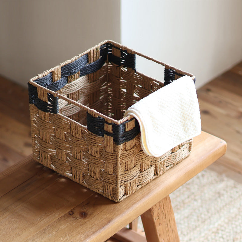 Square storage basket made of natural material Kalsten