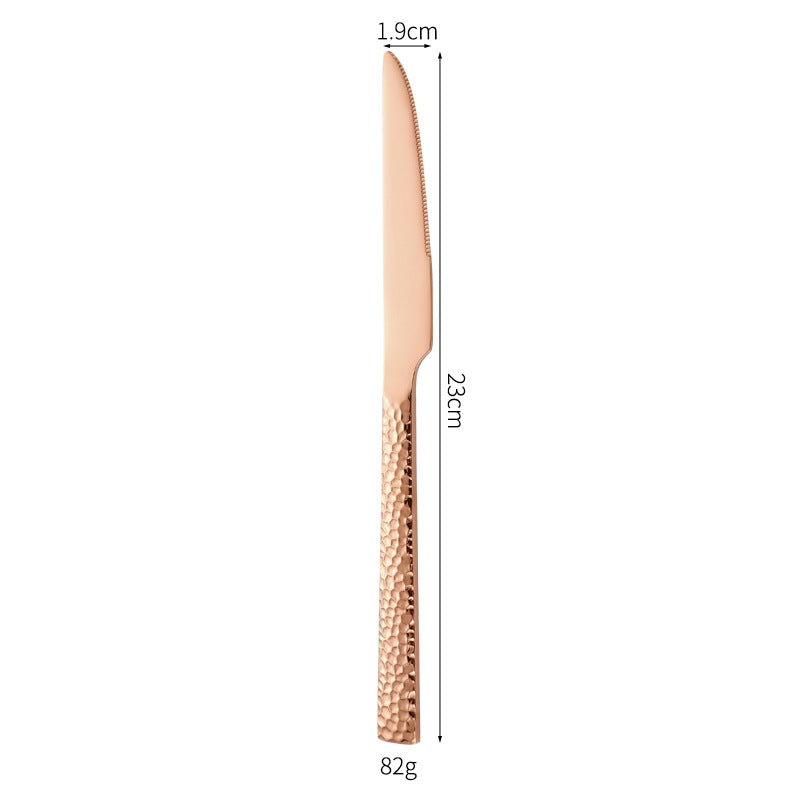 Elegant spoon with unique surface design Kalsten