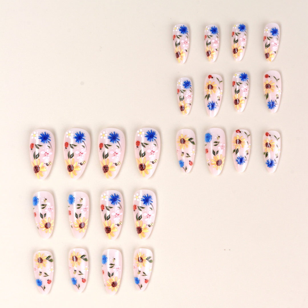 Floral Embellished Press-On Nail Art Set Kalsten