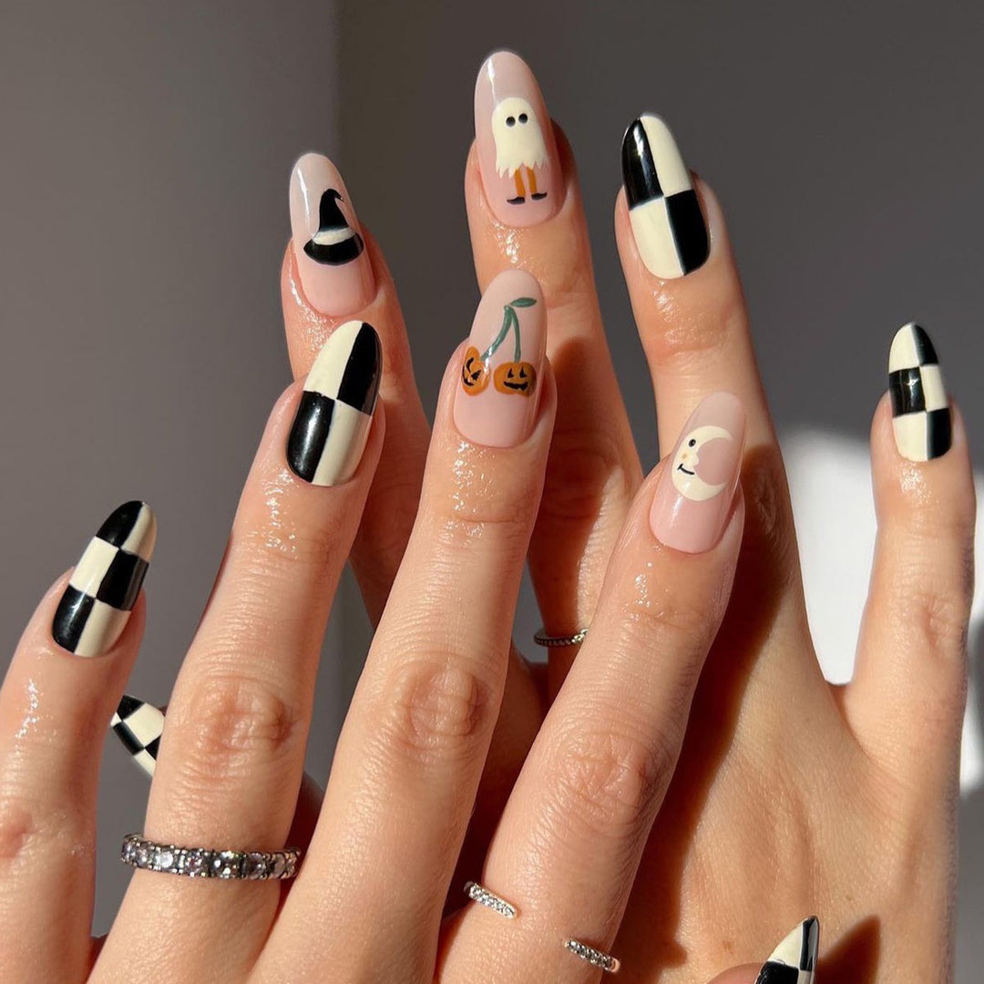 Artificial nail art in Halloween design Kalsten