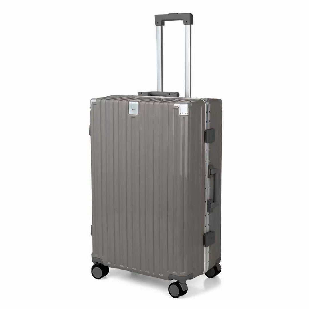 Spacious Hard-shell Luggage Kalsten