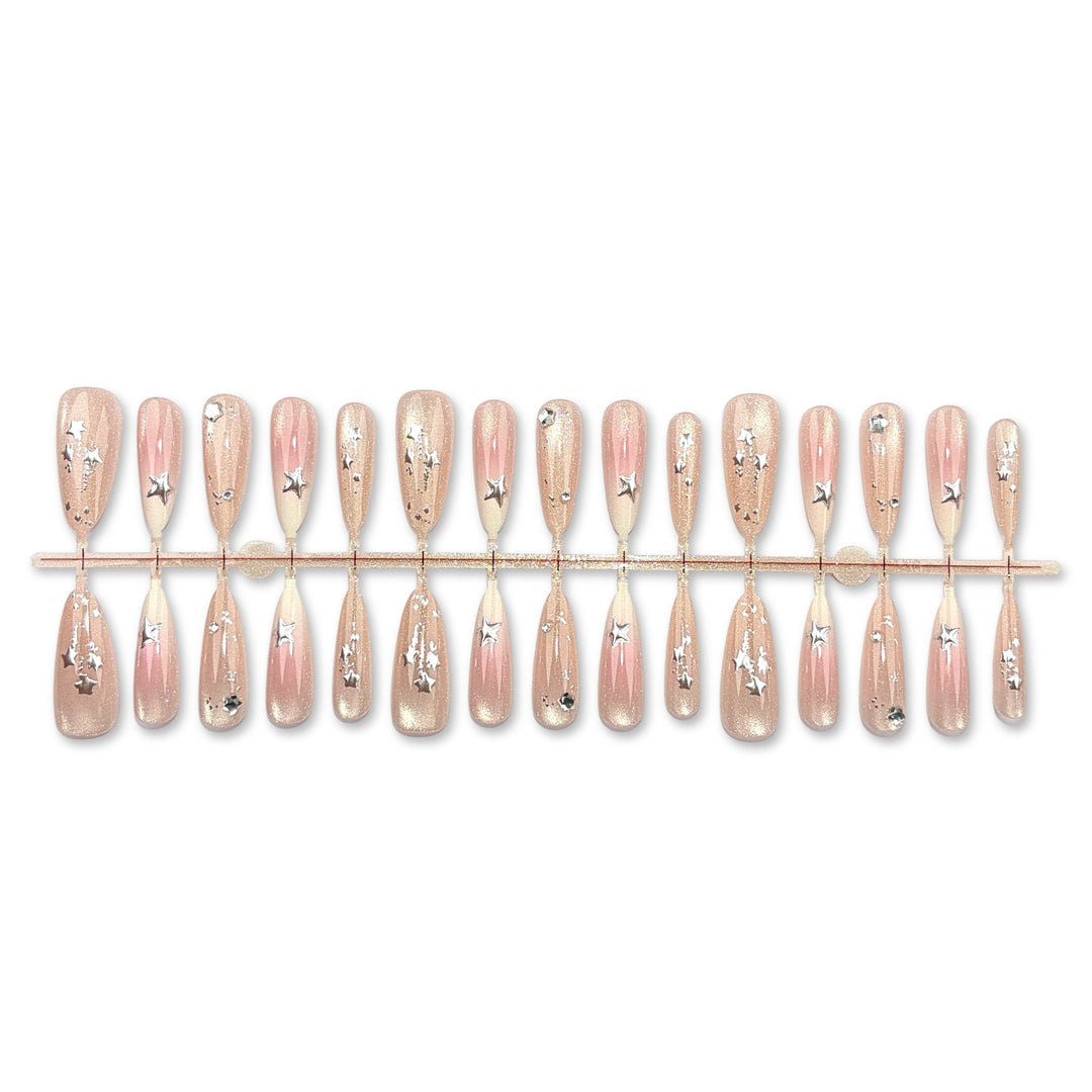 Glamorous 3D Nail Styles Kalsten