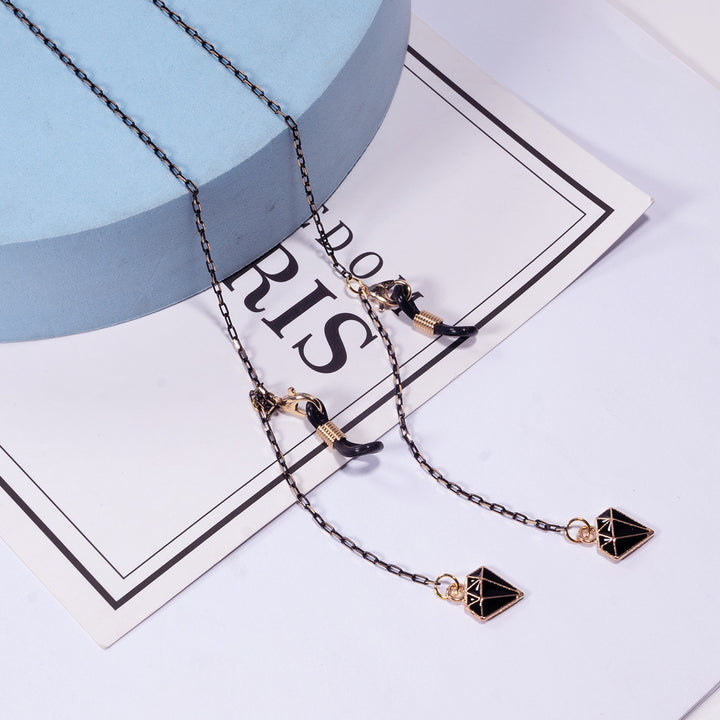 Elegant Eyewear Chain Holder Kalsten