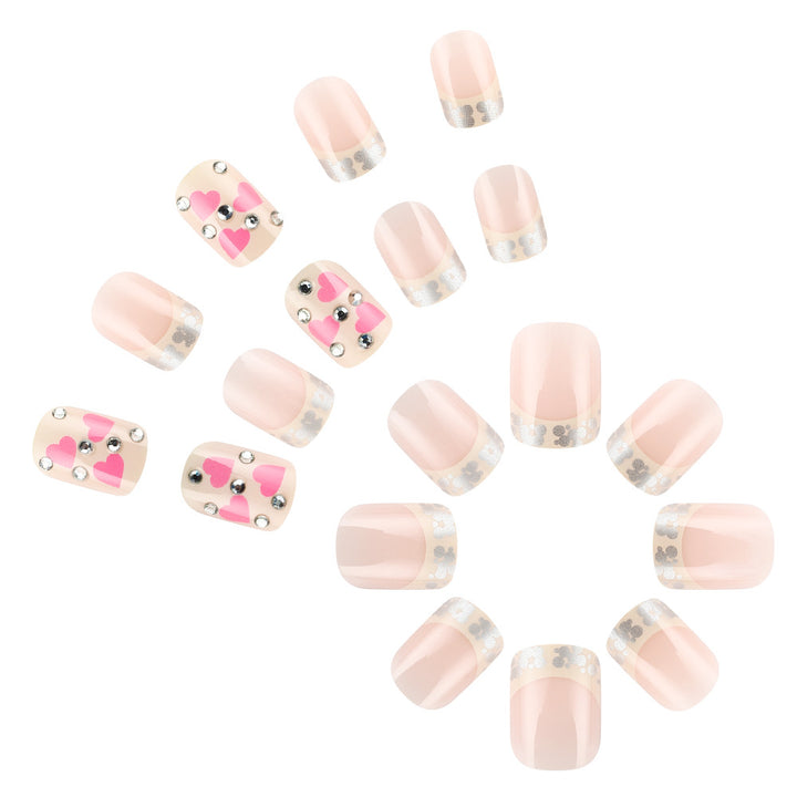 Heart-Embellished Press-On Nail Art Kalsten