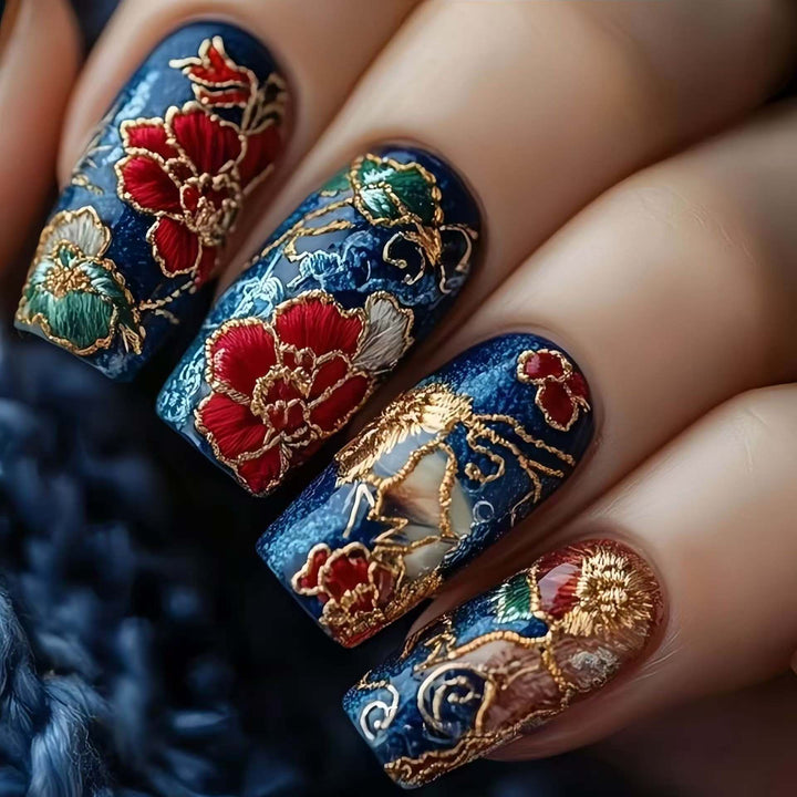 Artificial nail set with filigree floral patterns Kalsten