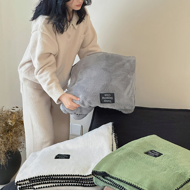 Extra soft microfleece throw blanket with decorative stitching