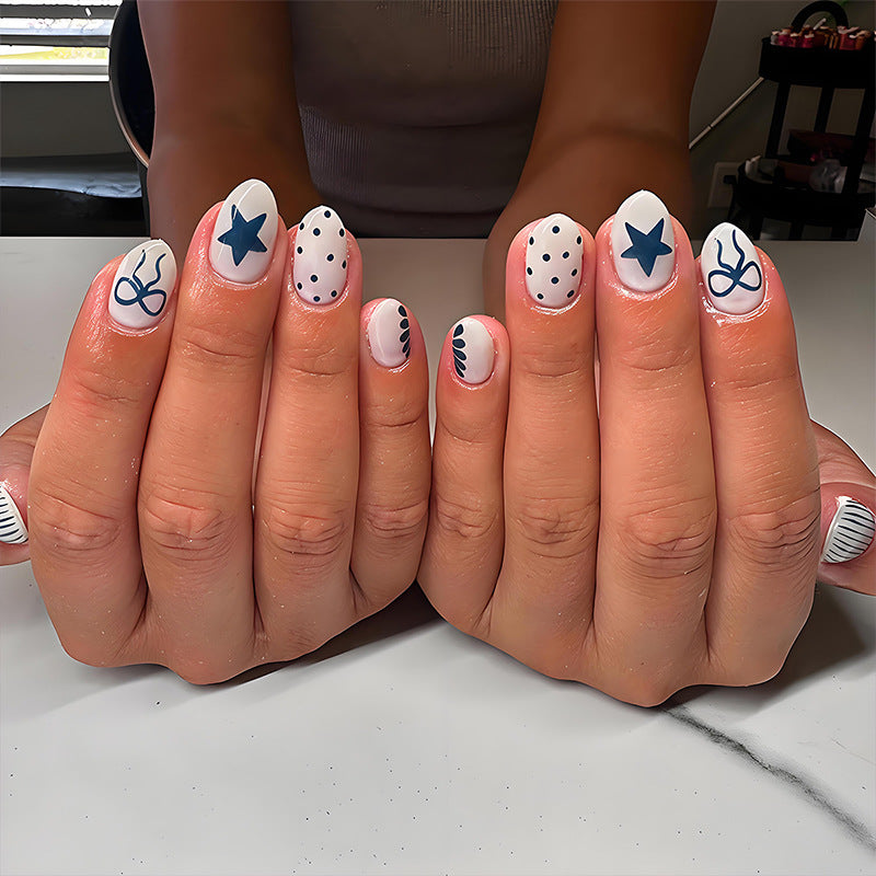 Nail art set with modern graphic patterns and stylish accents Kalsten