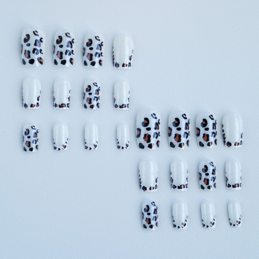 Elegant Leopard Print Nail Art Kit