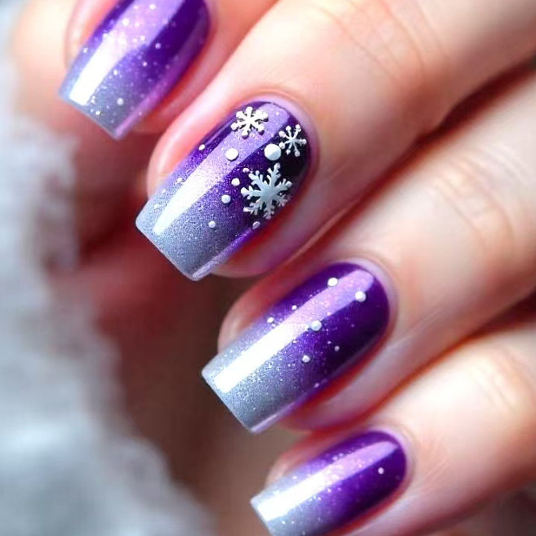 Glittering artificial nails with snowflake design Kalsten