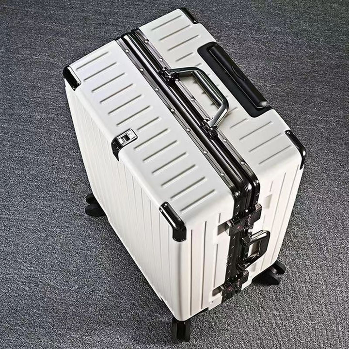Rugged Expedition Suitcase Kalsten
