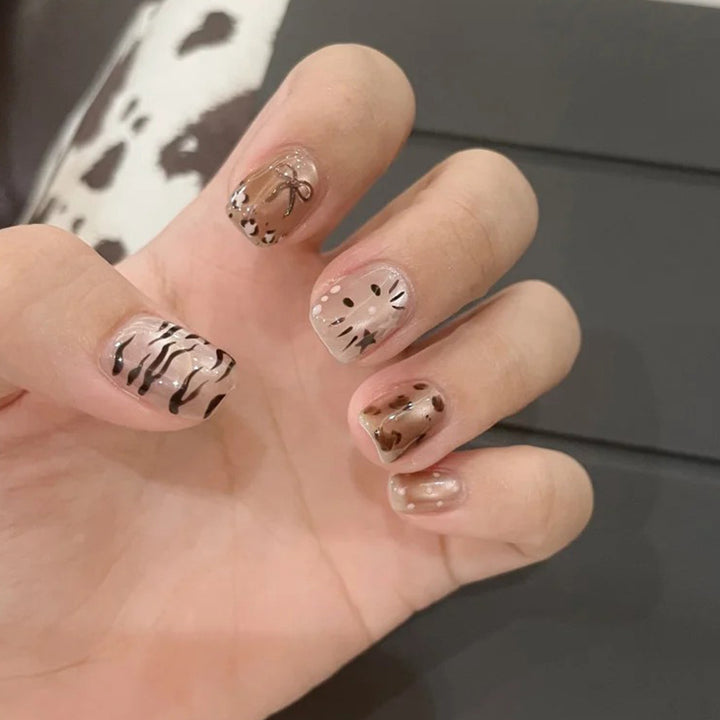 Playful Animal Print Press-On Nail Set Kalsten