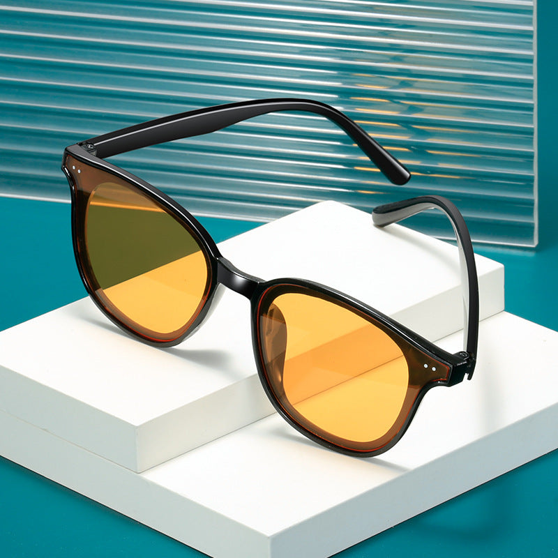 Vintage Retro-Inspired Cat Eye Sunglasses Kalsten