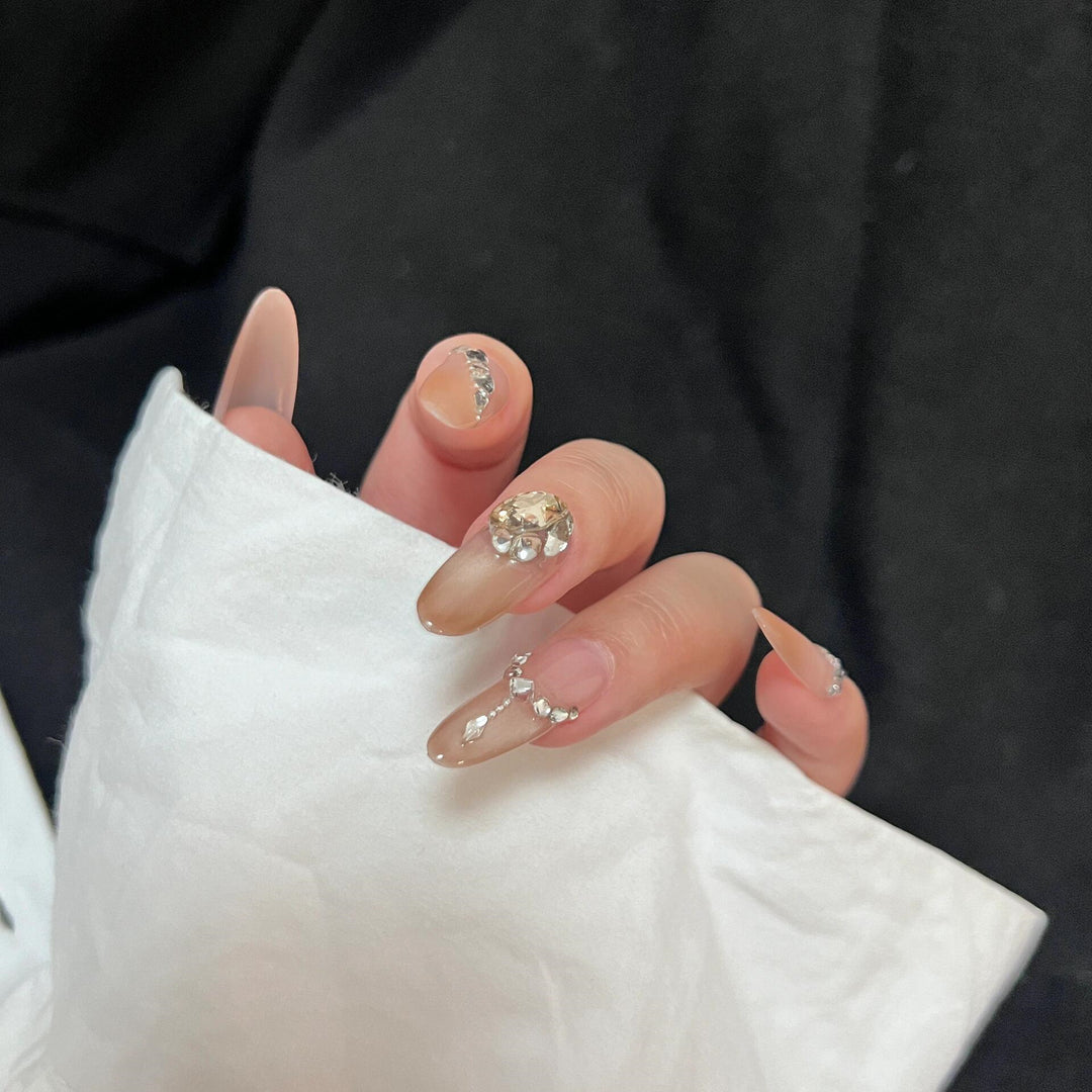 Glamorous Nail Design Kit Kalsten