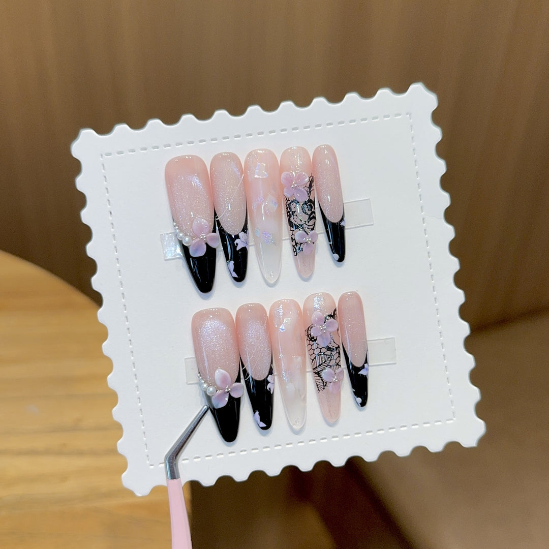 Artificial Nails In Elegant Floral Design Kalsten
