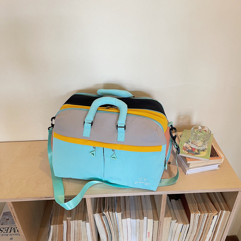 Multi-Pocket Travel Duffle Bag Kalsten