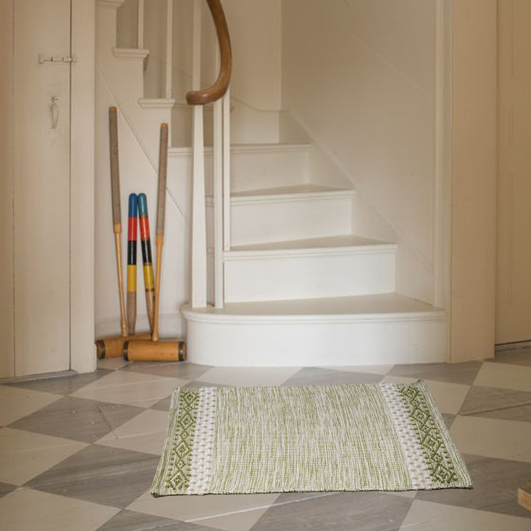 Woven runner with striped pattern, tassels and flat cotton structure Kalsten