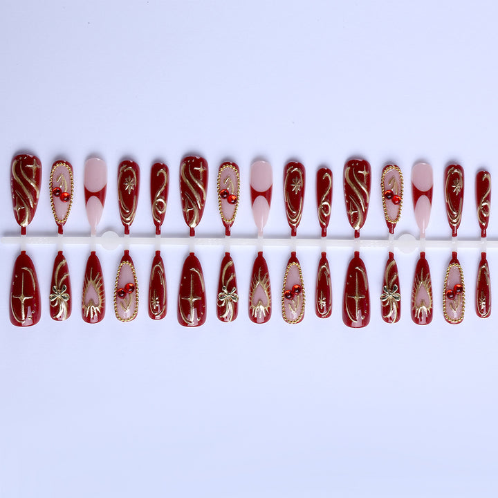 Artificial nails with elegant gold design Kalsten