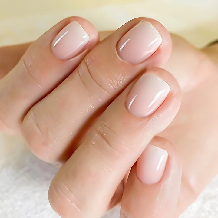 Glossy Press-On Nail Set Kalsten