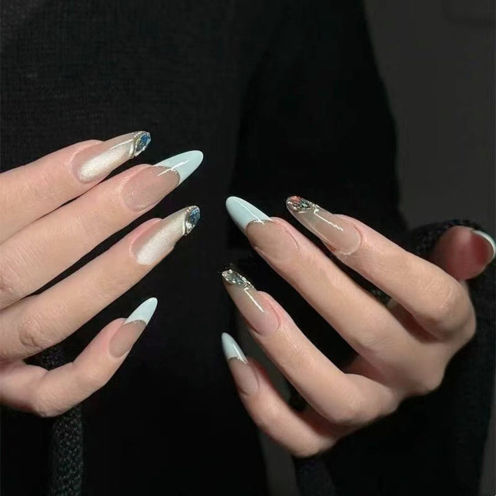 Decorative Fashion Nail Set Kalsten