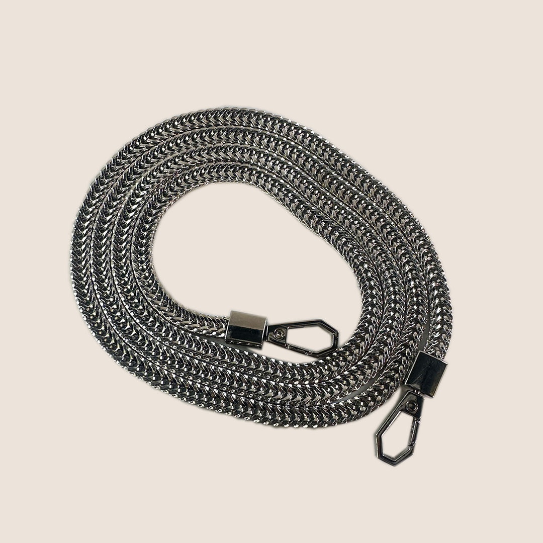 Stylish Metal Chain Kalsten