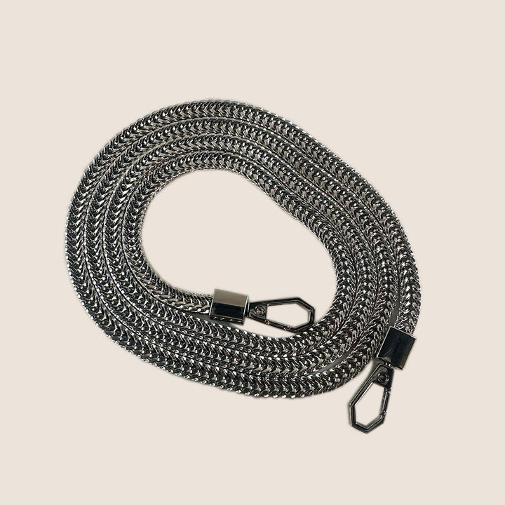 Stylish Metal Chain Kalsten