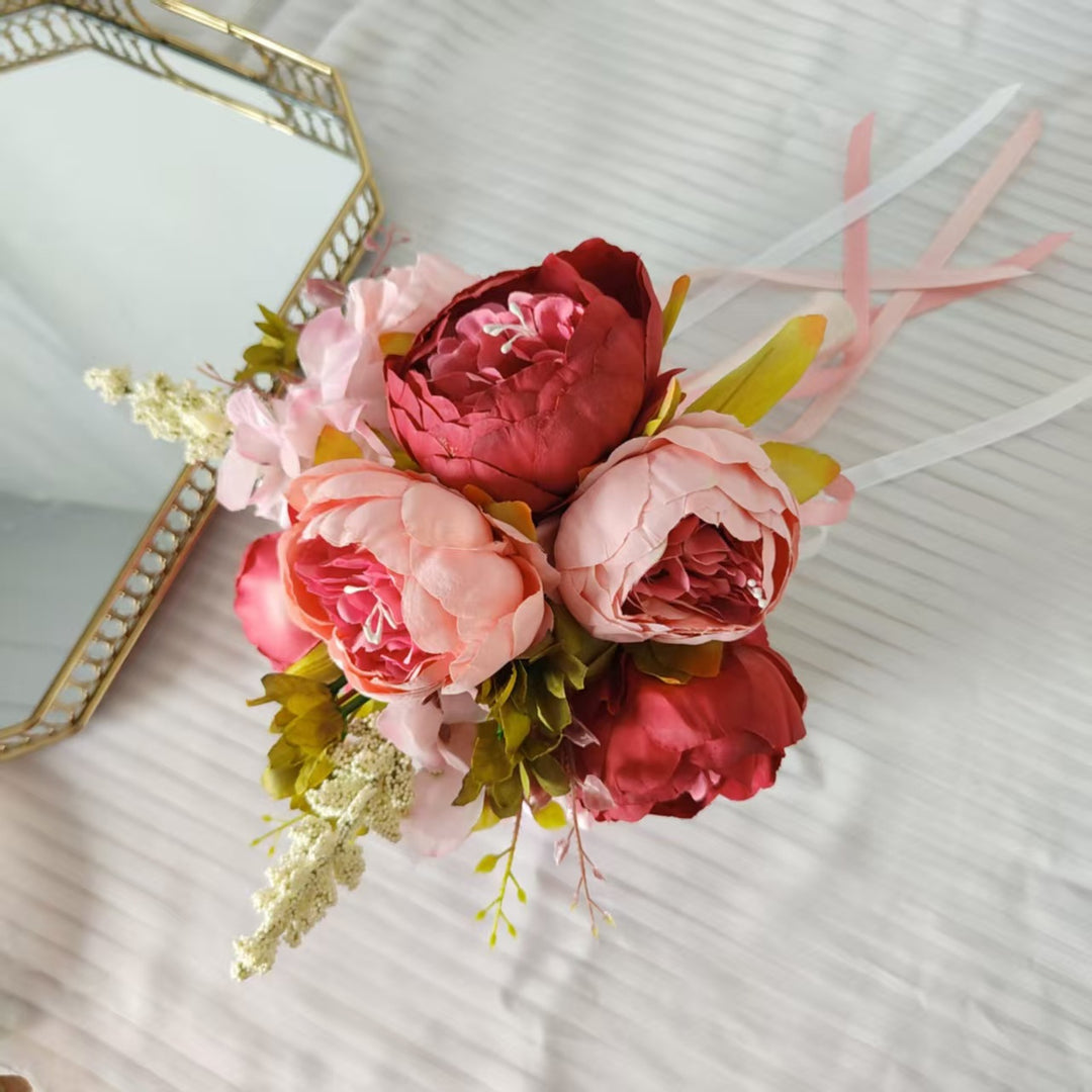 Elegant Floral Wedding Bouquet