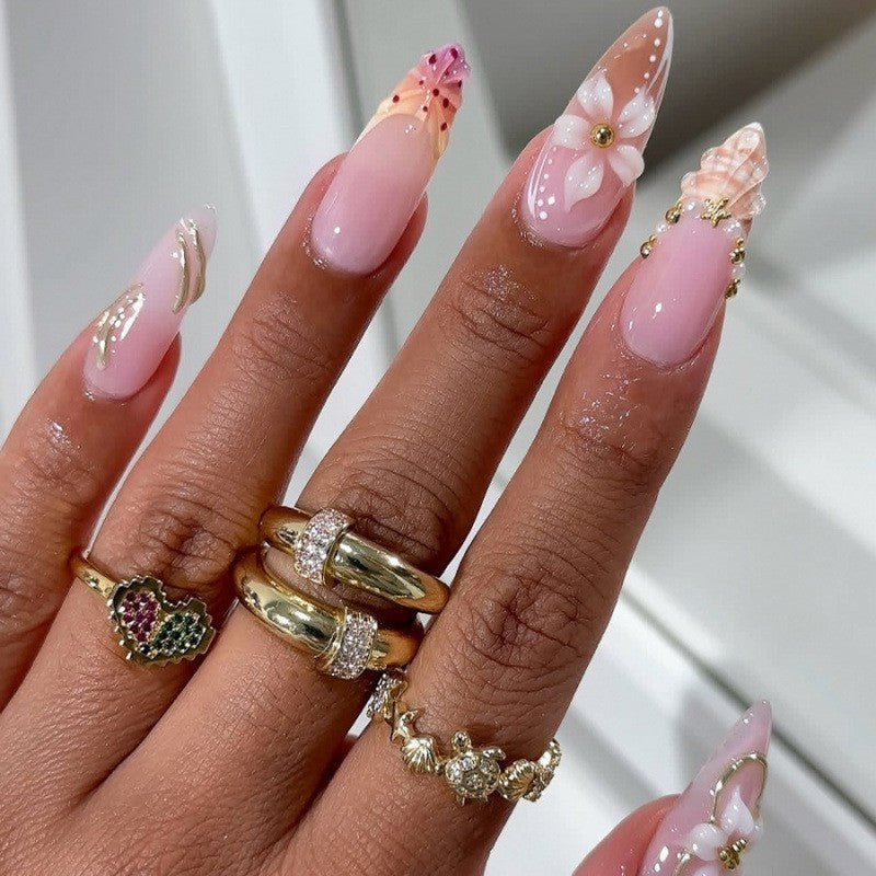 Artistic Press-On Nail Design Kalsten
