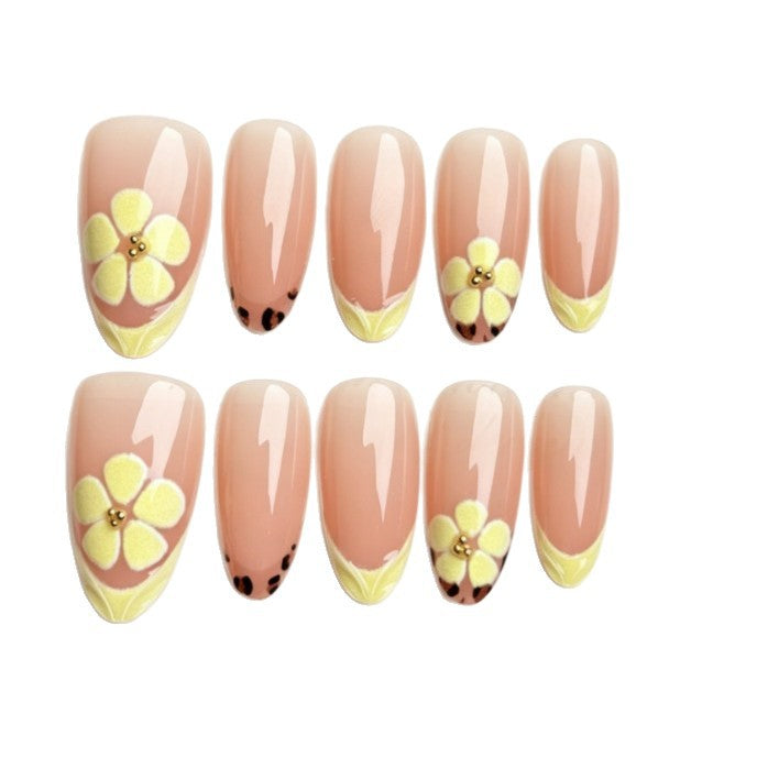 Artificial nail with floral motif Kalsten