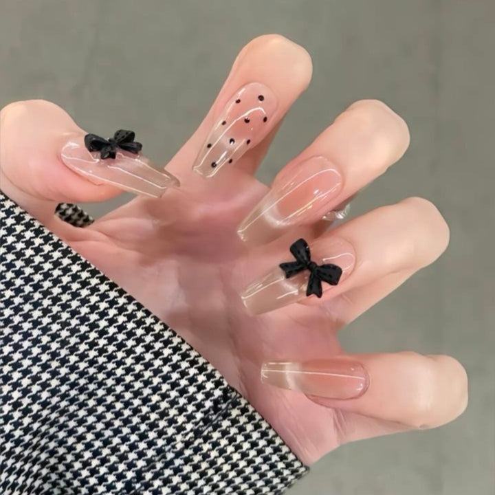 Fashionable Nail Art Kalsten