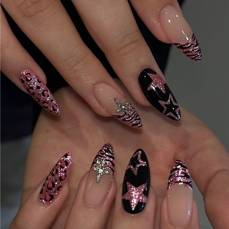 Fashionable artificial nail set with animal and glittering accents Kalsten