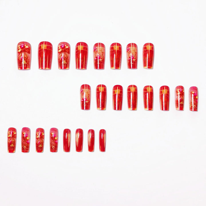 Artificial Nails in Festive Glamour Style Kalsten