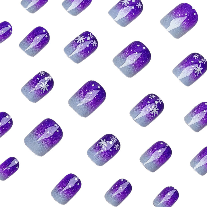 Glittering artificial nails with snowflake design Kalsten