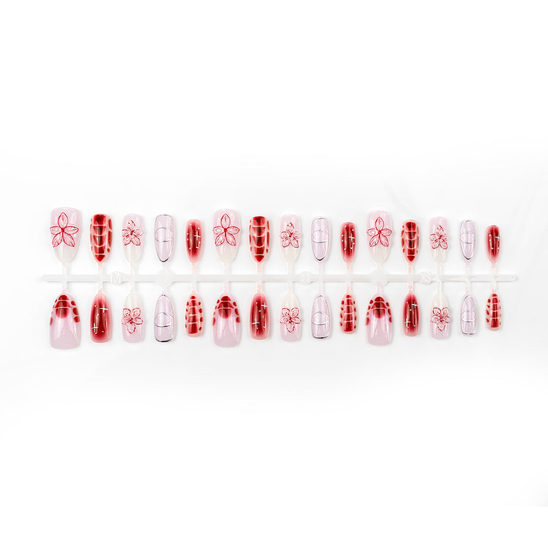 Artificial nails with floral accents and modern patterns Kalsten