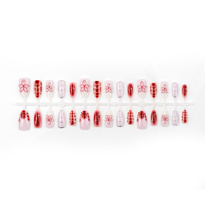 Artificial nails with floral accents and modern patterns Kalsten