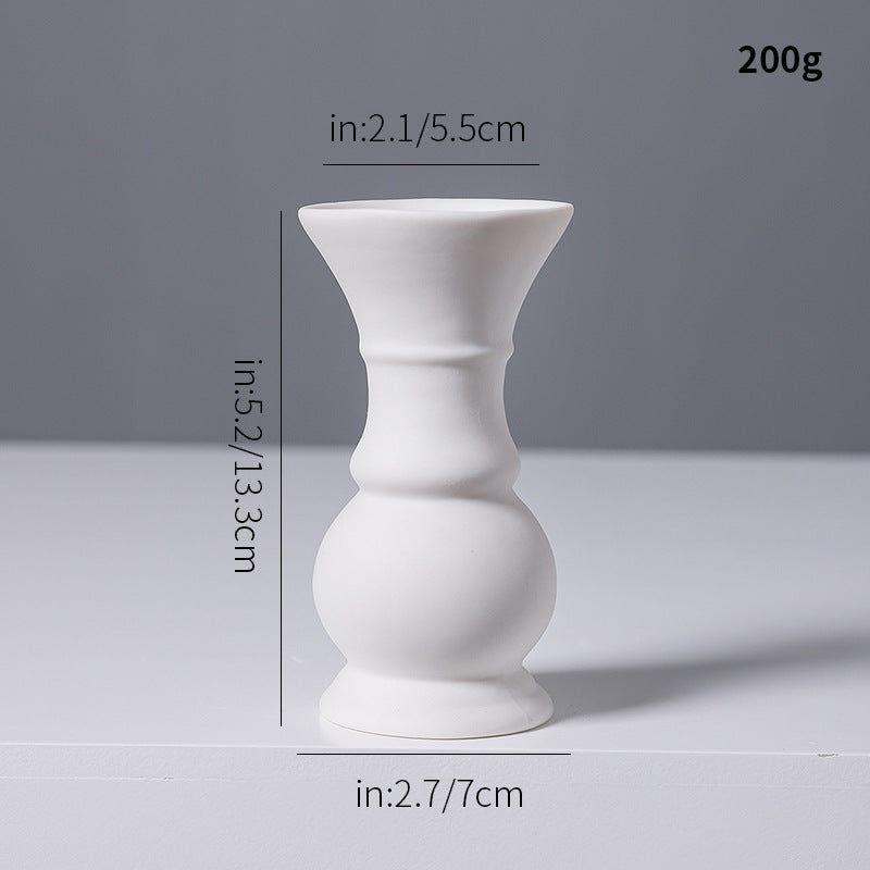 Elegant Candle Holder Kalsten