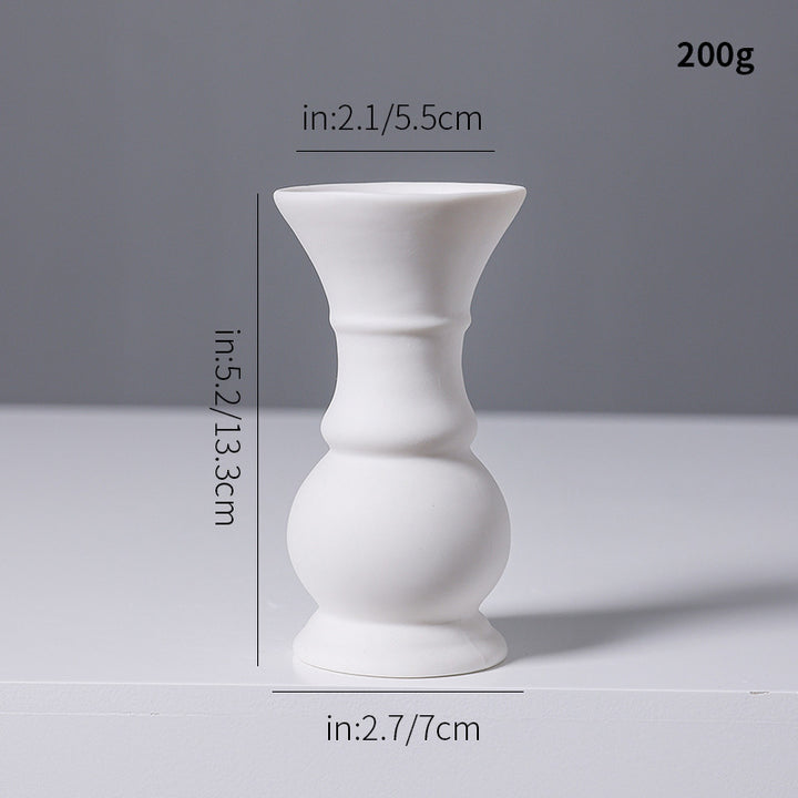 Elegant Candle Holder Kalsten