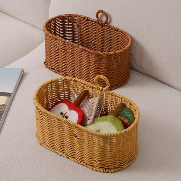 Handwoven willow basket with animal motif Kalsten