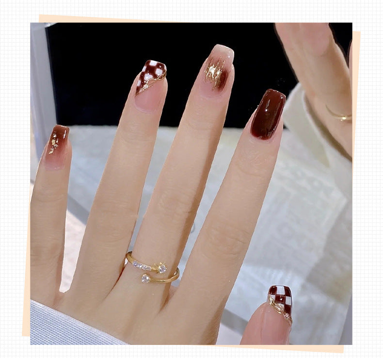Elegant Nail Art with Gloss Finish Kalsten