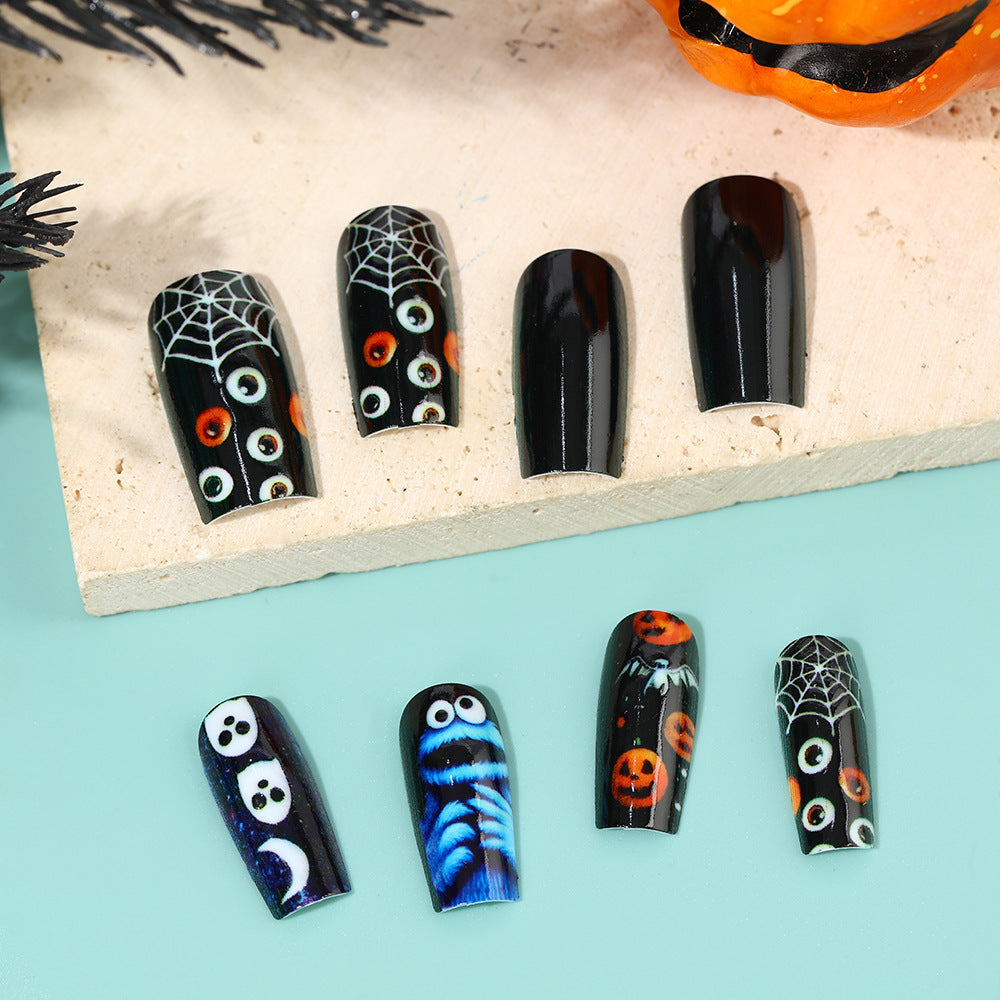 Creative Halloween-style art nails Kalsten