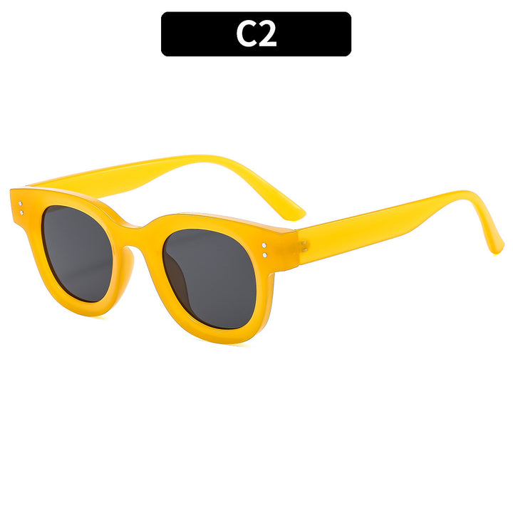 Fashionable Retro Square Sunglasses