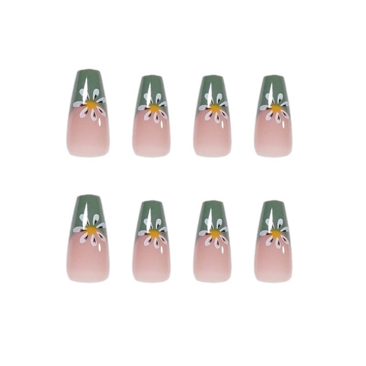 Artful Nail Art with Floral Patterns Kalsten