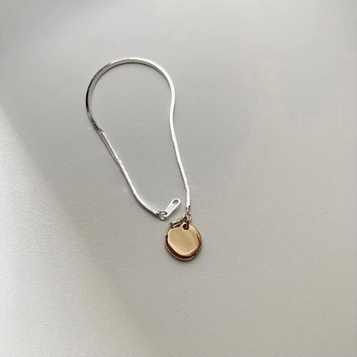 Minimalist Charm Bracelet Kalsten