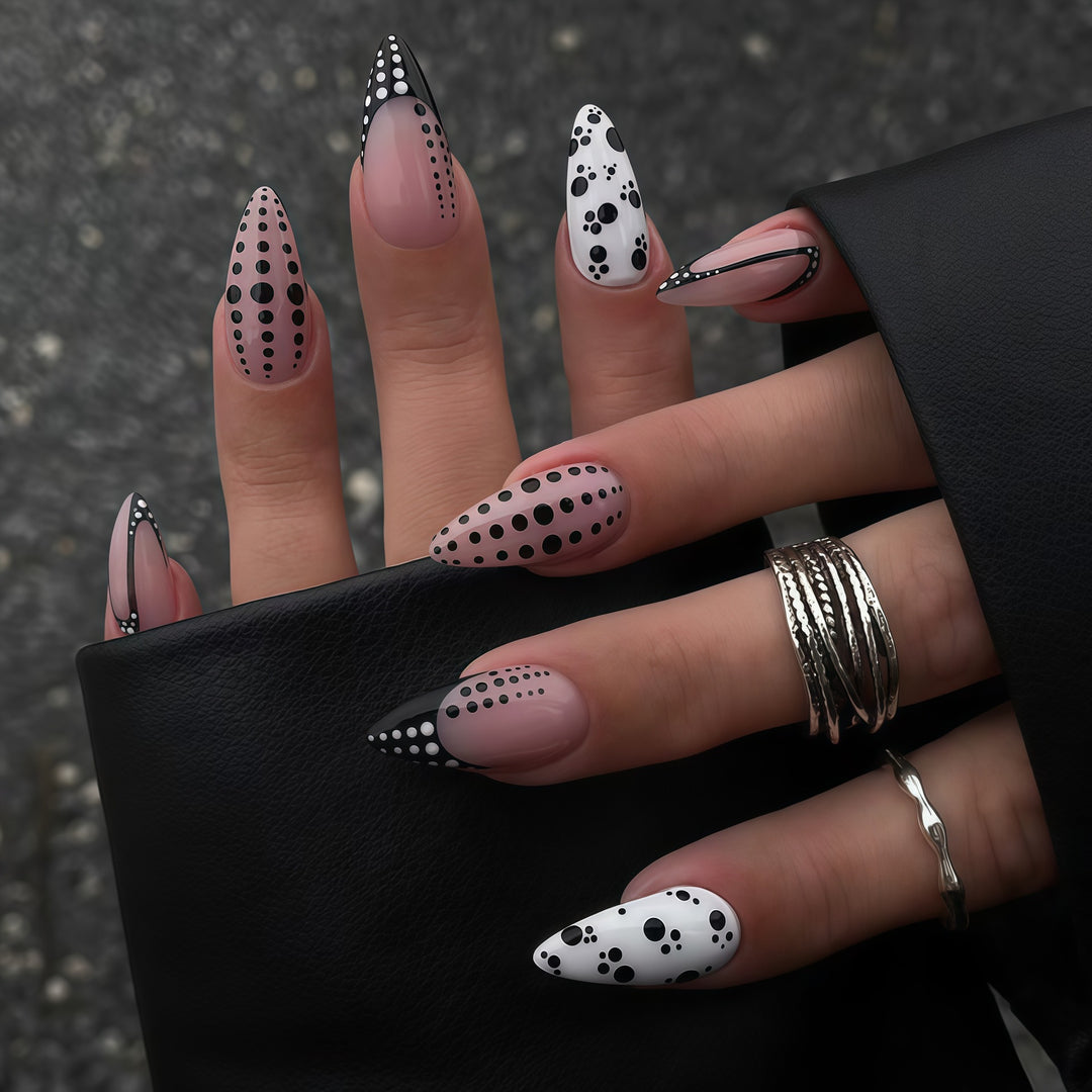 Elegant Abstract Pointed Nail Art Extensions Kalsten