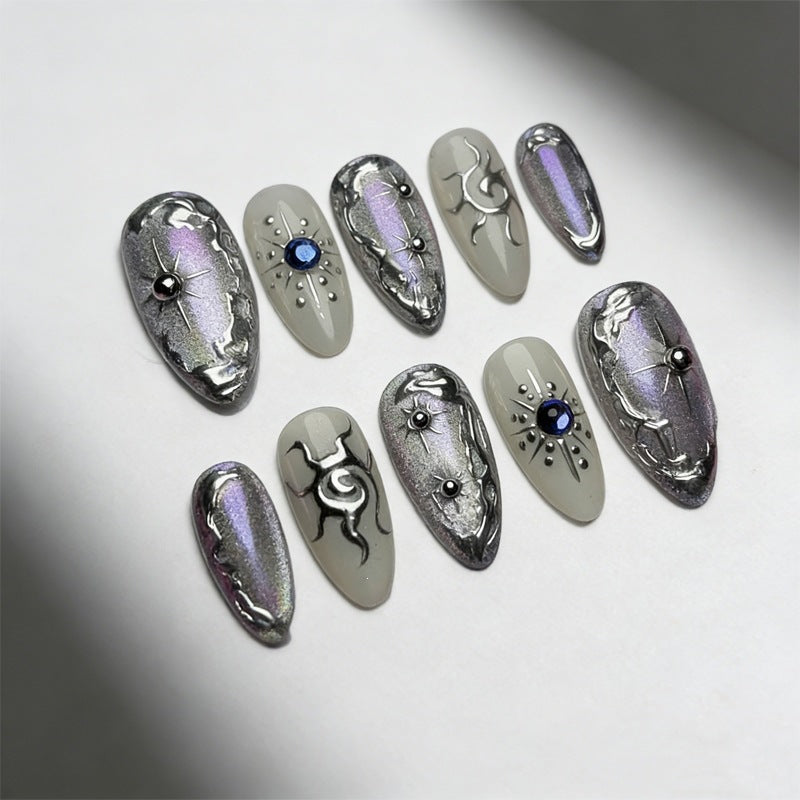 Artificial nail set with shiny metallic effect and elegant decorations Kalsten